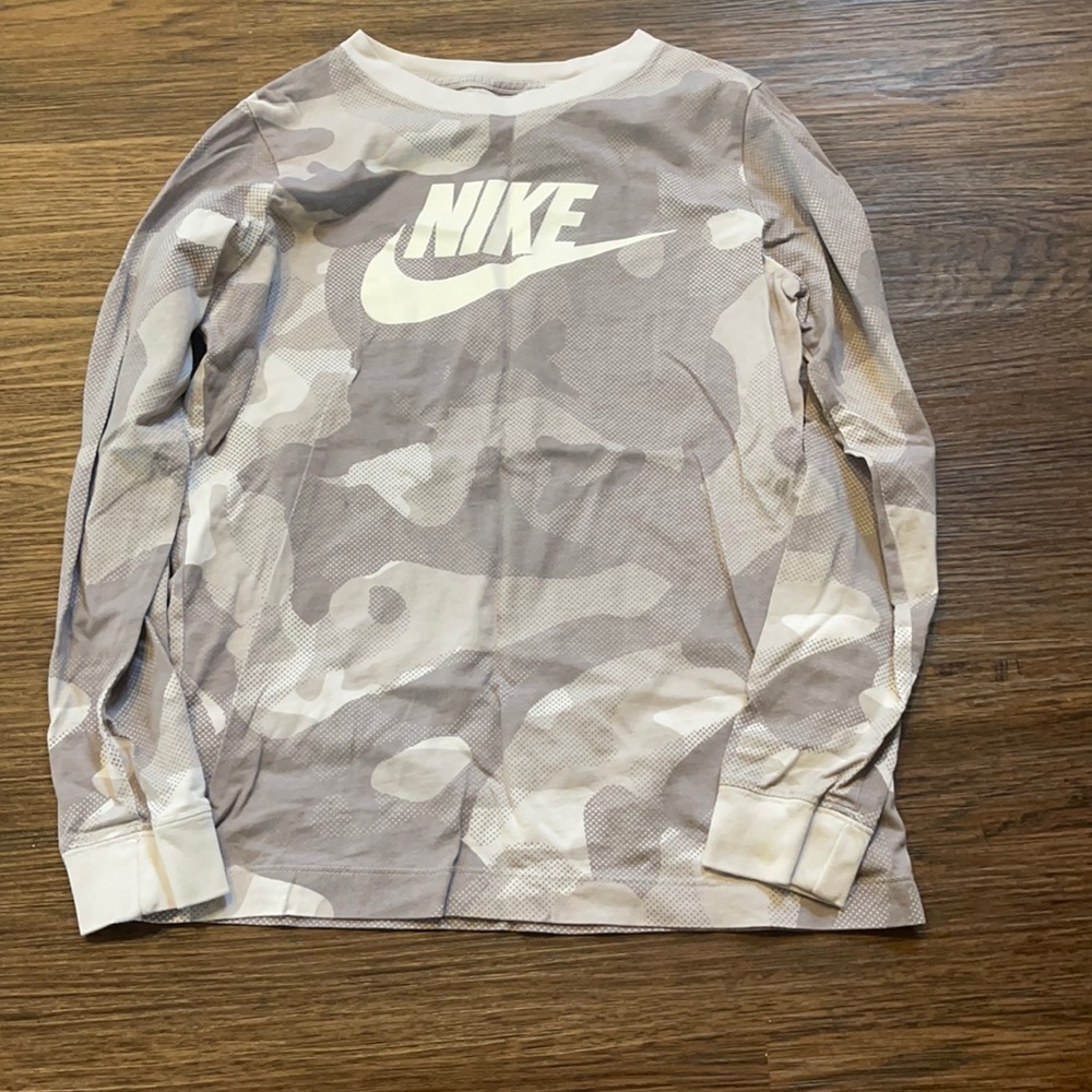 Boys long sleeve tee
